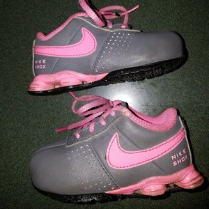 Nike Shoes - Nike sneakers Nike Shoes - Nike sneakers